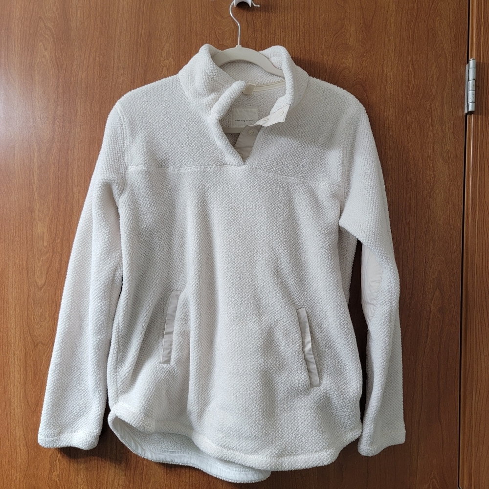 BOGO Thread & Supply Fleece Pullover Rice Size Small